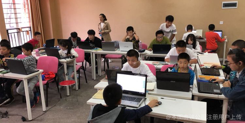知舟教育咨詢 繪畫培訓的藝術(shù)之旅與職業(yè)發(fā)展新路徑